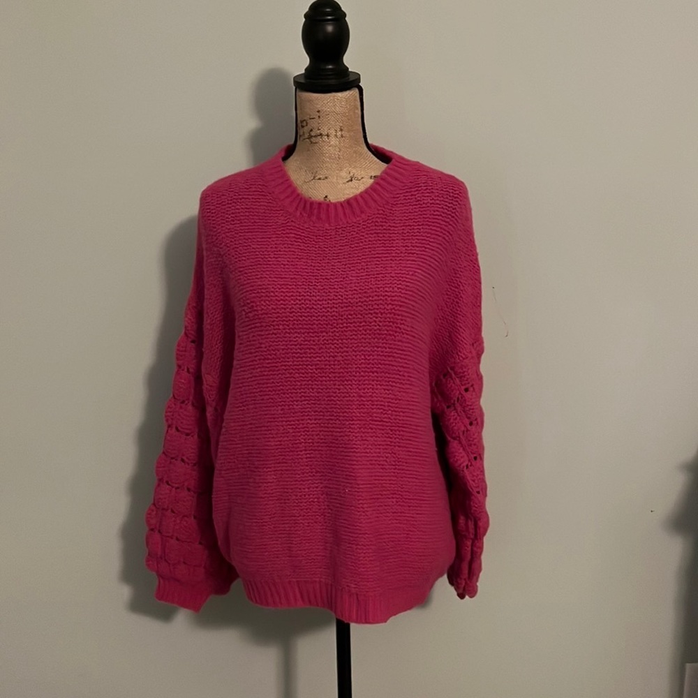 Oversized pink sweater